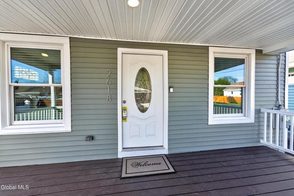 2618 Hendricks Street, photo 2