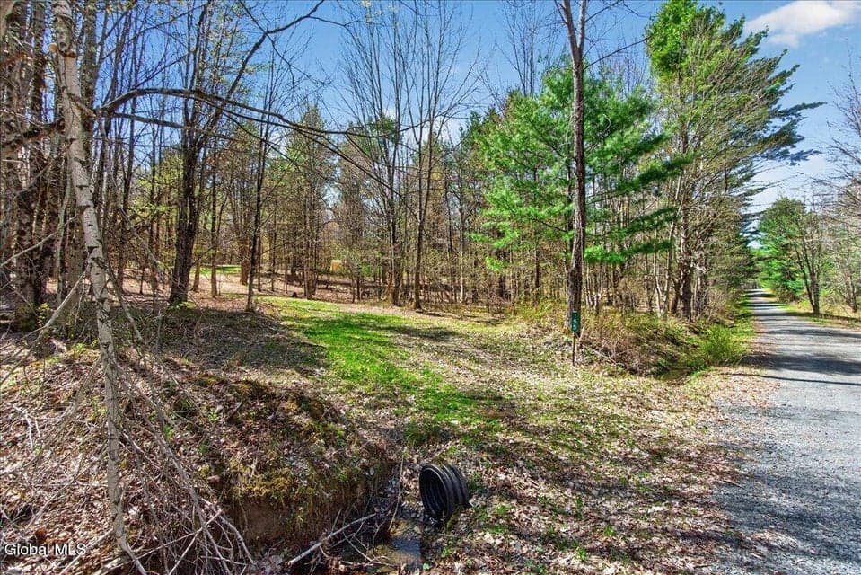 155 Thistle Hill Road, photo 3