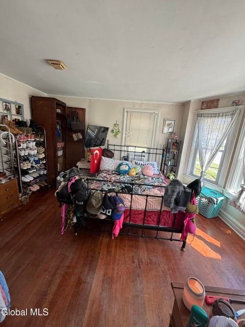 9 Feeder Street, photo 5