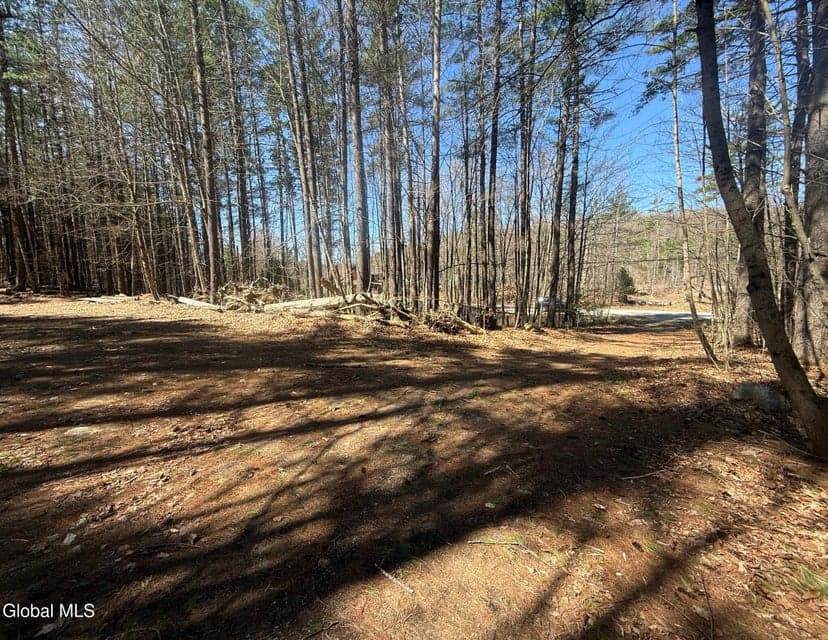 549 Alden Avenue, photo 3