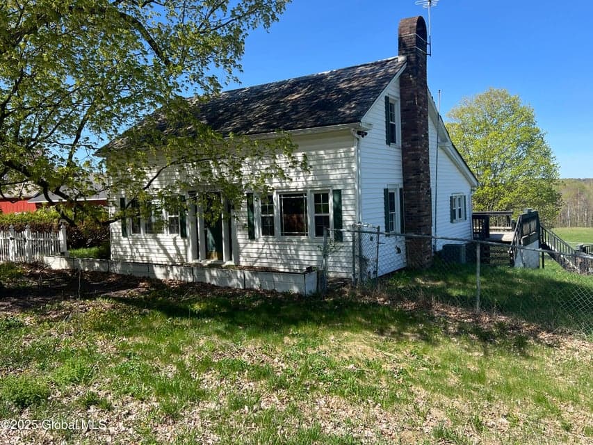 2299 Coach Road, photo 2