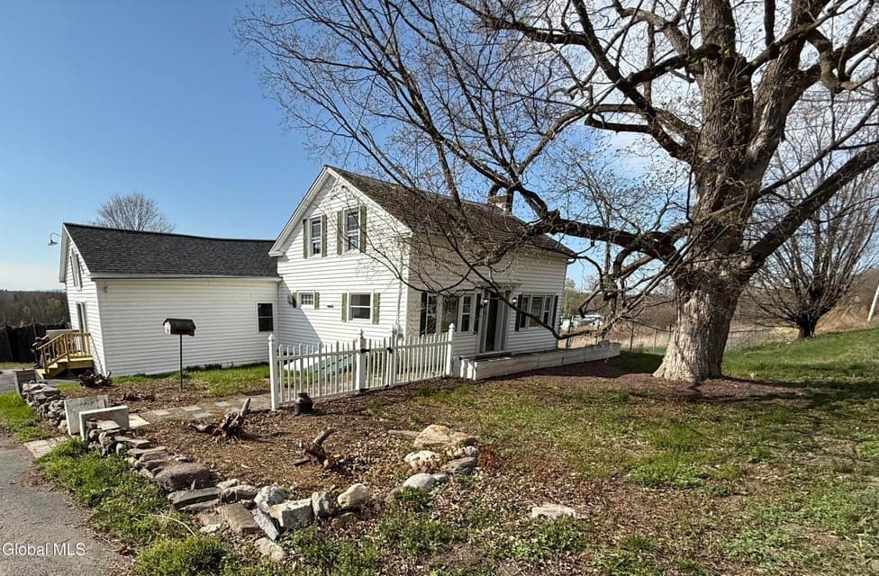 2299 Coach Road, photo 1