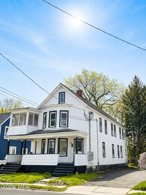 348-350 Locust Avenue, Amsterdam, NY 12010, photo 3