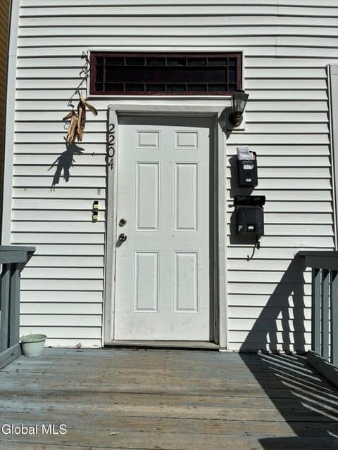 2204 14th Street, photo 2
