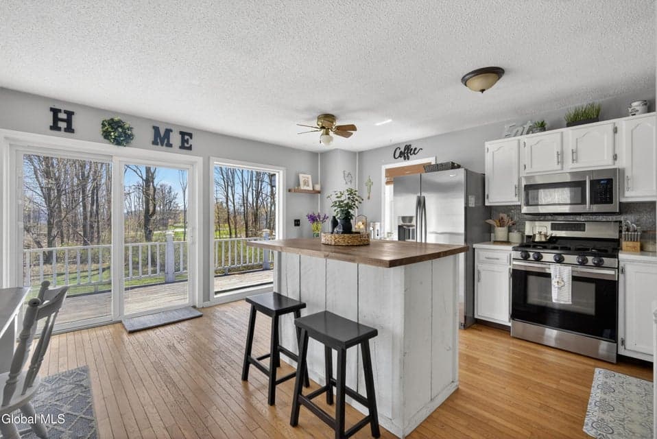47 Halterman Road, photo 5