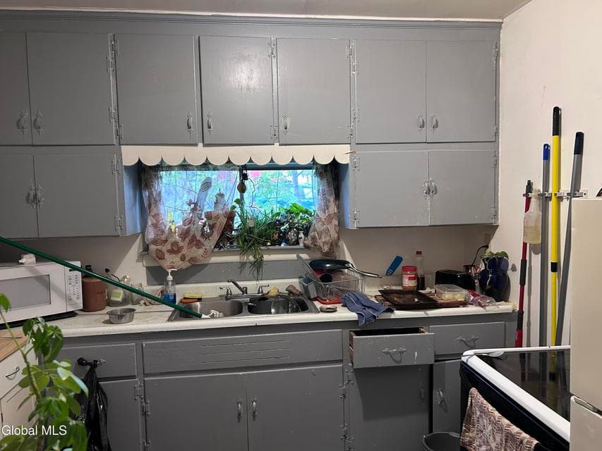 120 Front Street, photo 4