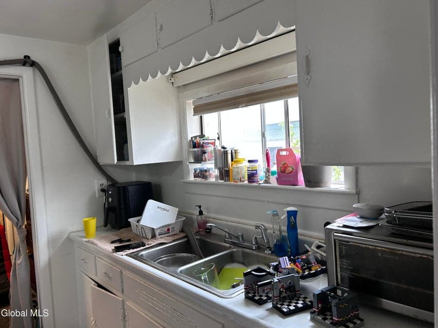 120 Front Street, photo 5