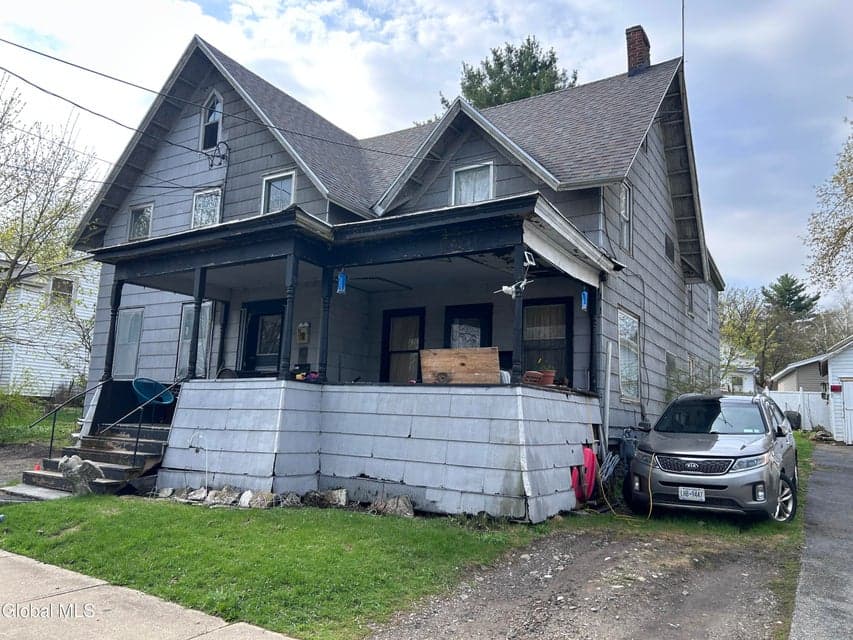 120 Front Street, photo 2