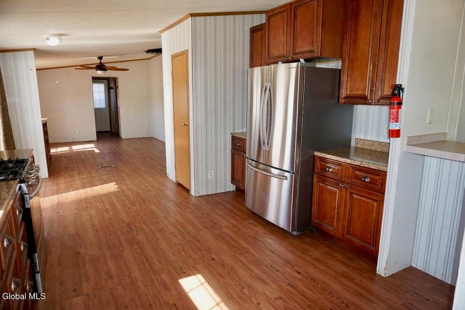 201 Reed Hill Road, photo 5