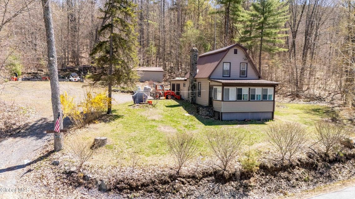346 S Shore Road, photo 1