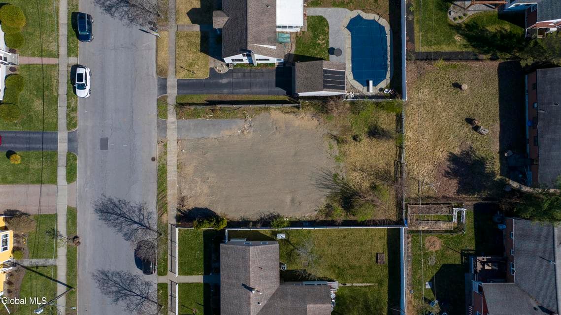 7 Schuyler Drive, photo 4