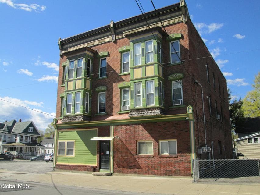 70 North Street, photo 5