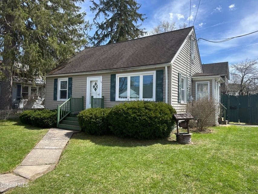 34 Franklin Street, Gloversville, NY 12078