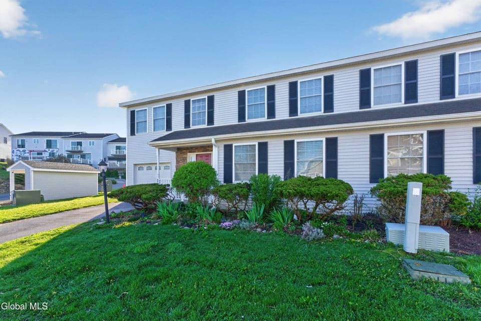 22 Van Winkle Road, photo 2