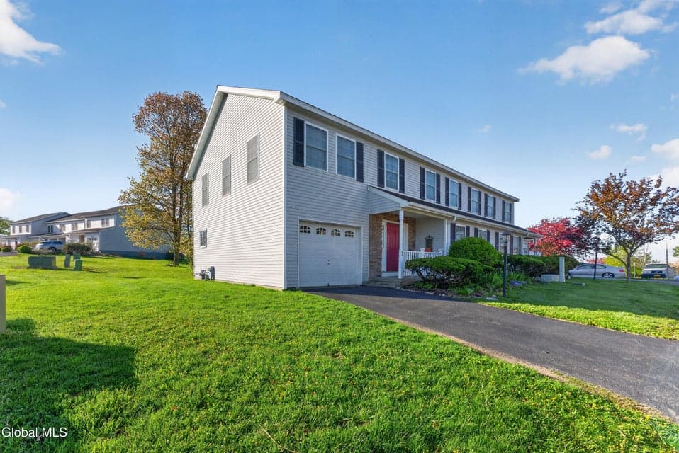 22 Van Winkle Road, photo 3