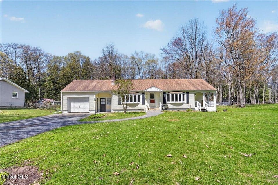 167 Cronin Road, photo 1
