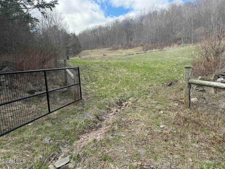 L25 Brand Hollow Road, photo 5