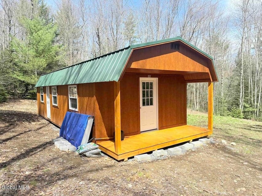 235 Barlow Road, photo 5
