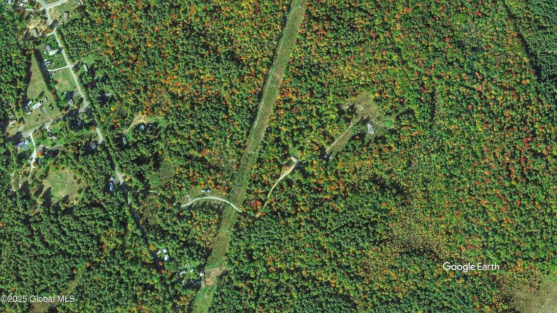 165 Howe Road, photo 3