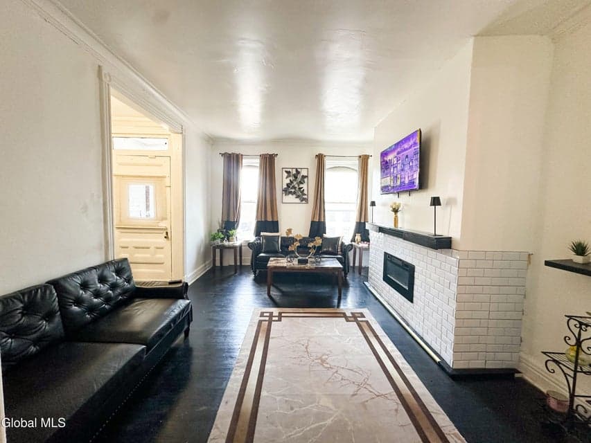 146 Lark Street, photo 4