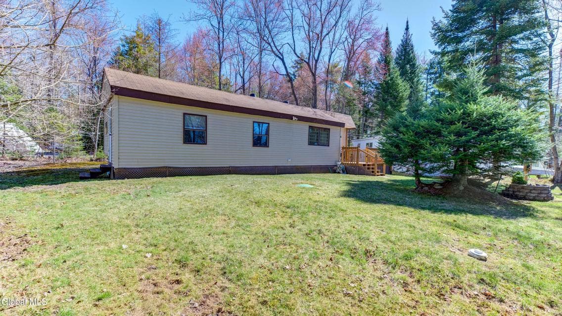 241 Old Piseco Road, photo 4