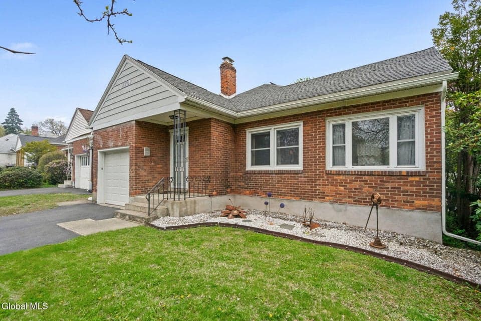 28 Center View Drive, photo 3