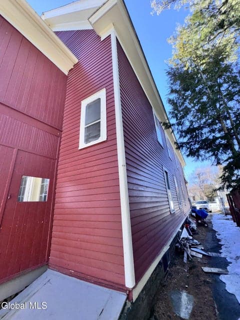 2531 Campbell Avenue, photo 3