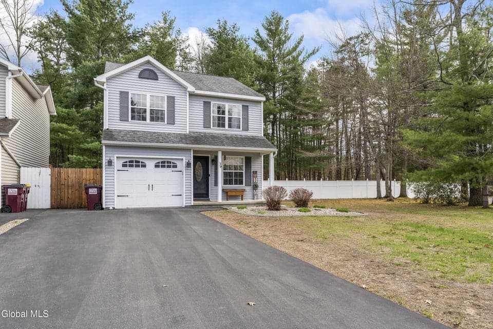 39 Woodthrush Court, photo 5