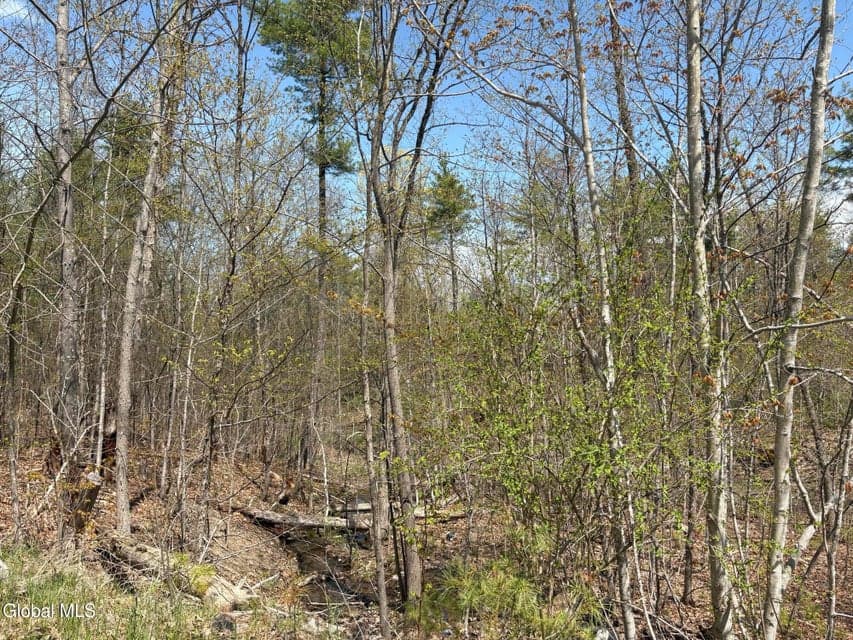 1310 Lower Road, photo 3