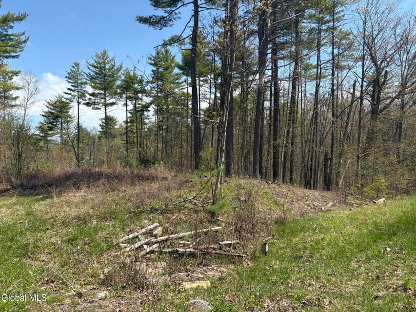1310 Lower Road, photo 4