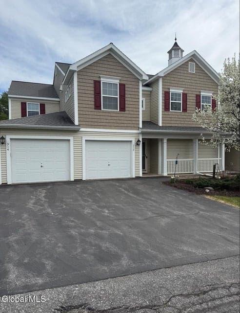 312 Willow Court, photo 1