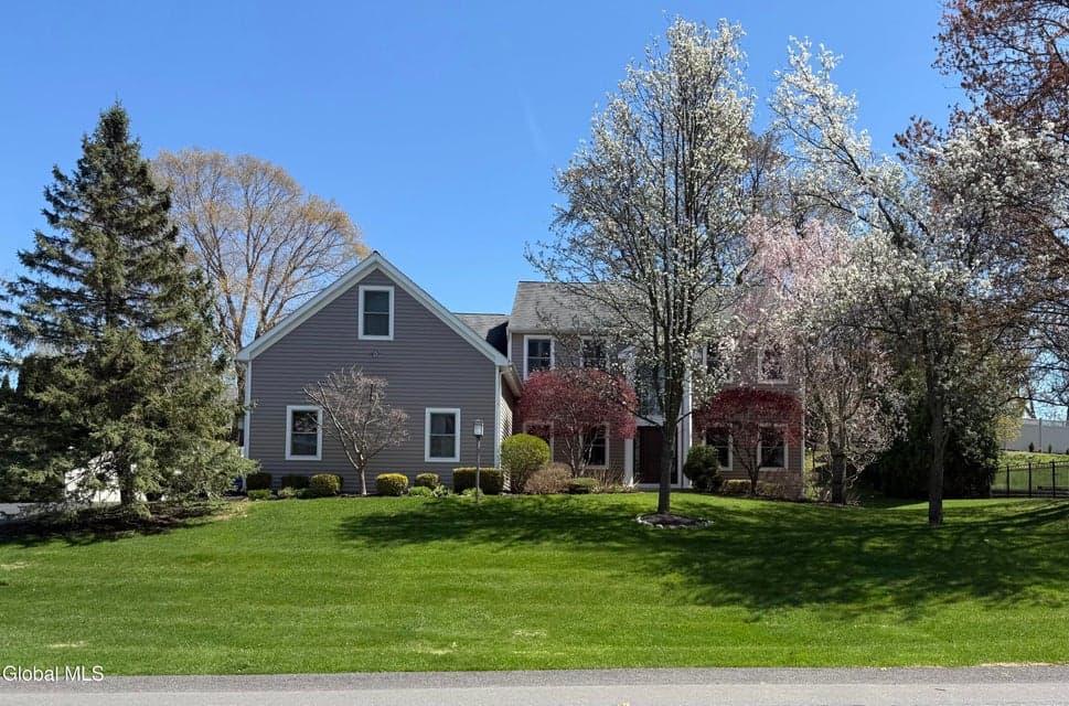 11 Long Shadow Drive, photo 1