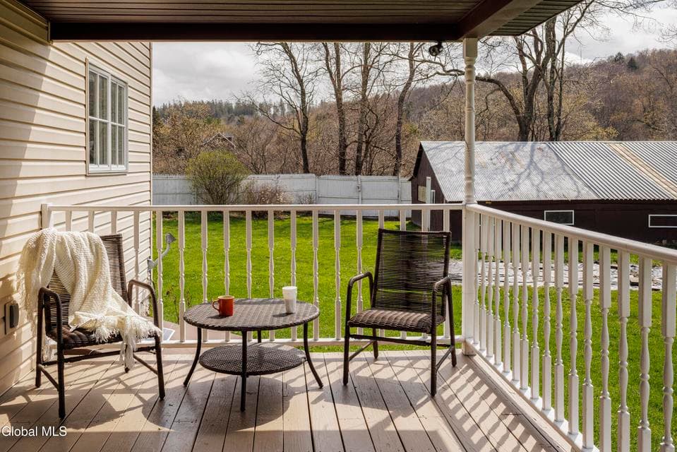 749 County Route 353, photo 2