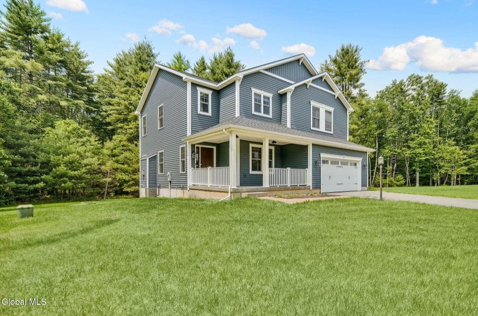 6 Pine Bark Place, Wilton, NY 12866