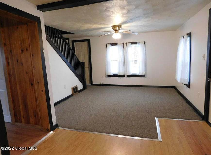 409 Progress Road, photo 2
