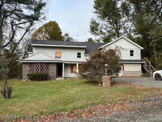 233 Keefe Road, photo 1