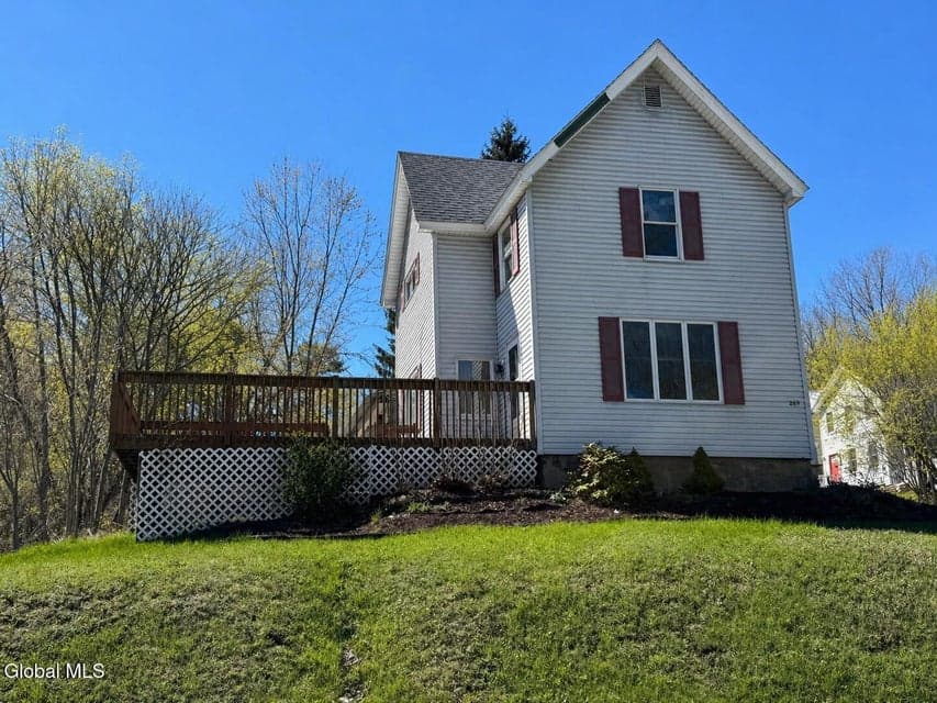 269 Bleecker Street, photo 2
