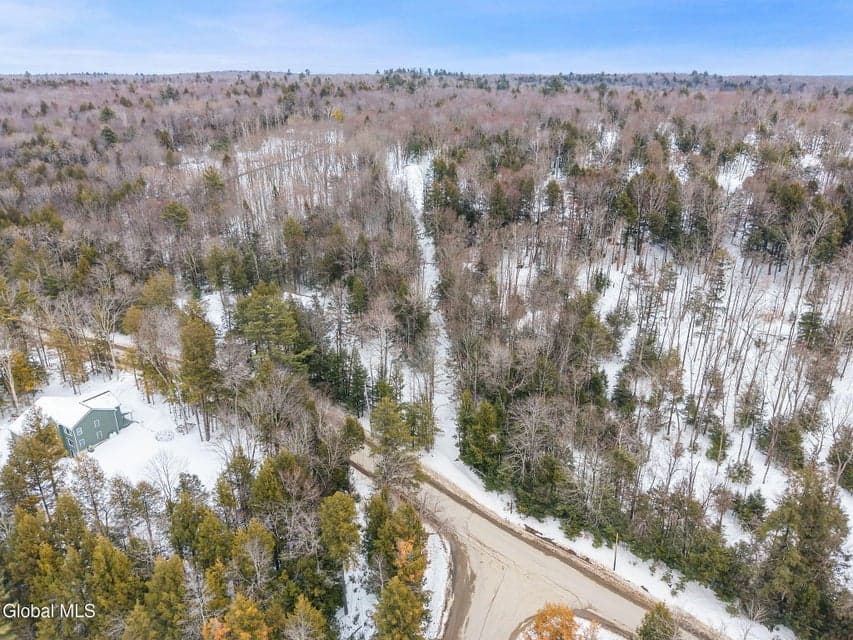 L25.1 Fifty Six Road, photo 2