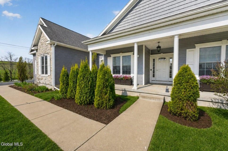 103 Joann Way, photo 5