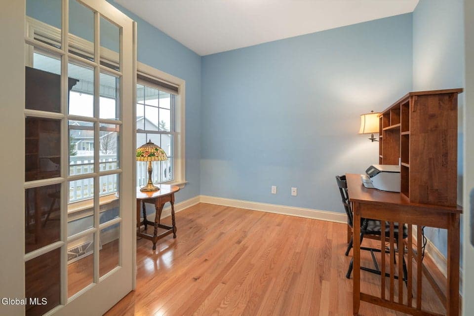 34 Lancaster Court, photo 4