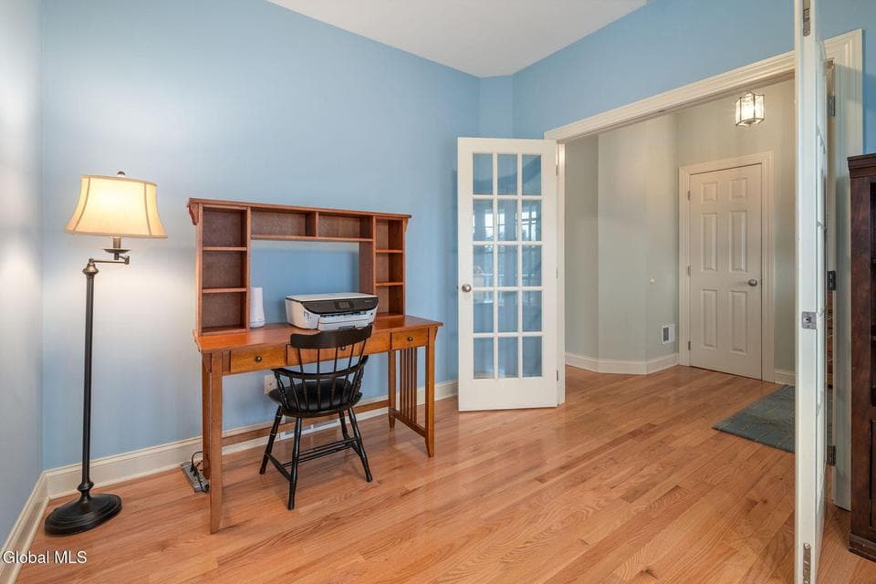 34 Lancaster Court, photo 5