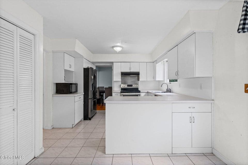92 Fleetwood Avenue, photo 5