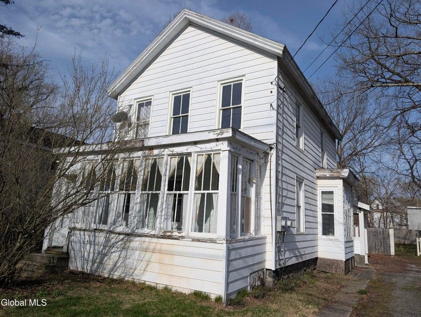 0.29 acres · Duplex, photo 3