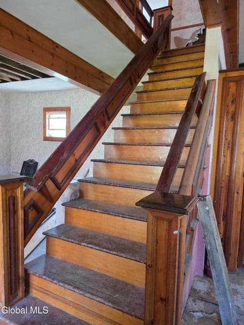 105 Hartman Road, photo 3