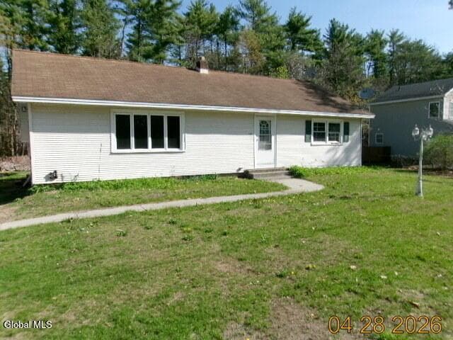 393 Reynolds Road, photo 1