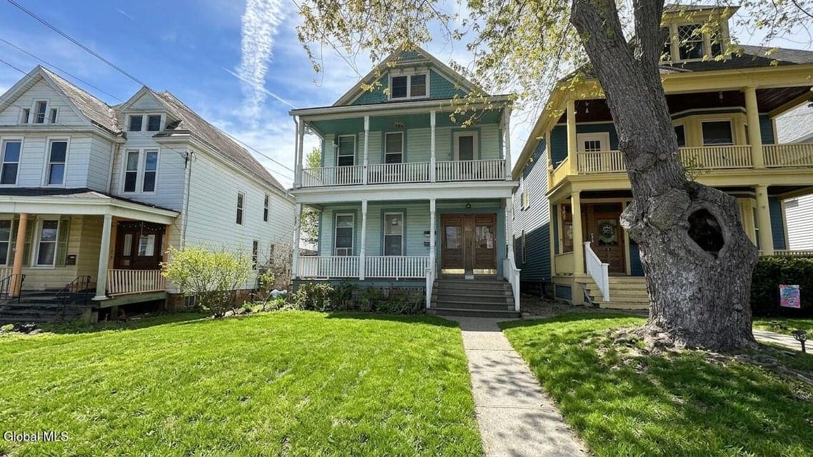 516 Pawling Avenue, Troy, NY 12180