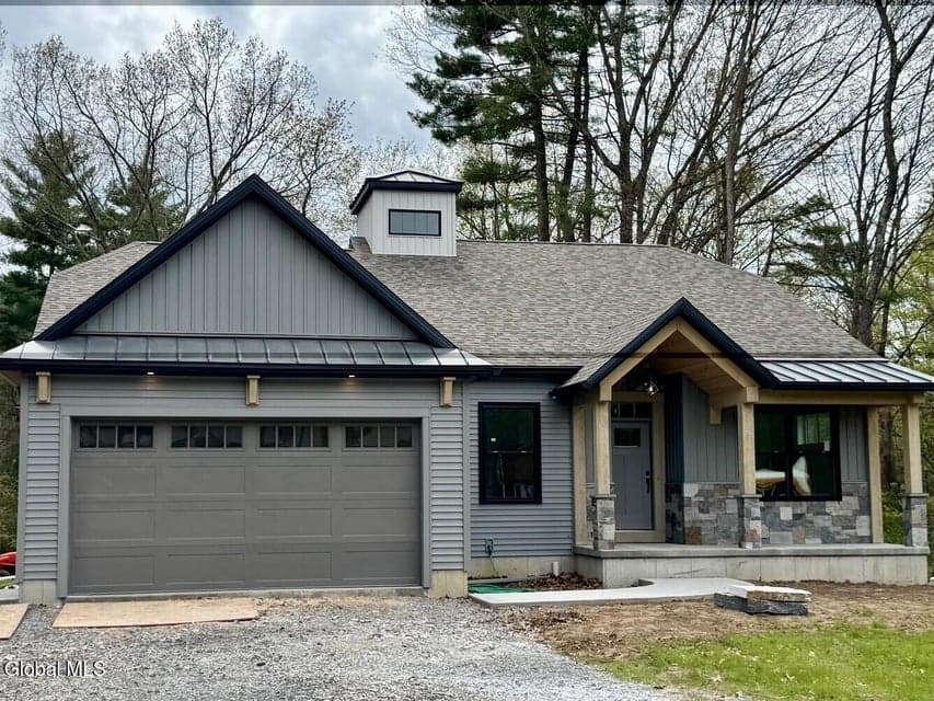 561 Lake Road, Stillwater, NY 12866