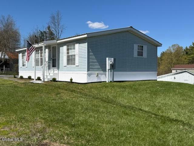 52 2nd Avenue, Hadley, NY 12835