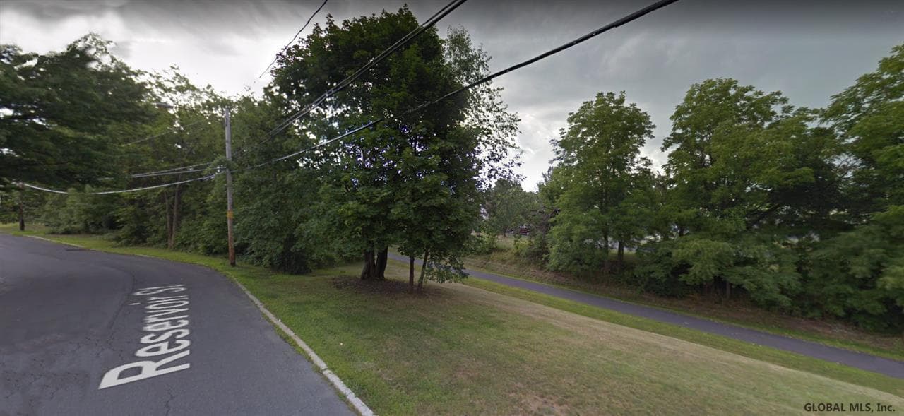 69 Reservoir Street, Cohoes, NY, photo 4