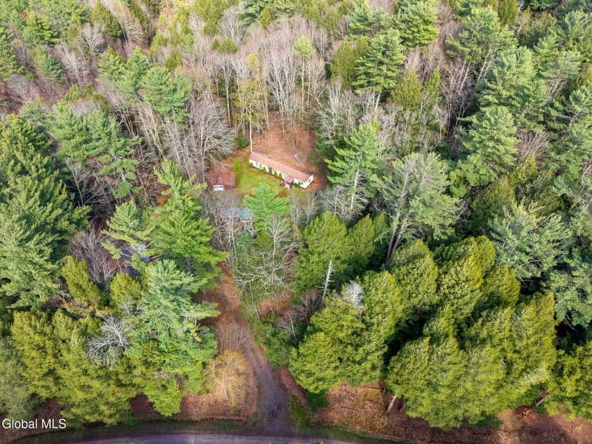 2284 Pumpkin Hollow Road, photo 3